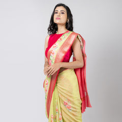 EMERALD BLOSSOM ELEGANCE