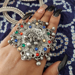 Antique multicolored Finger Ring
