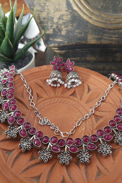 Claasic red jewel set