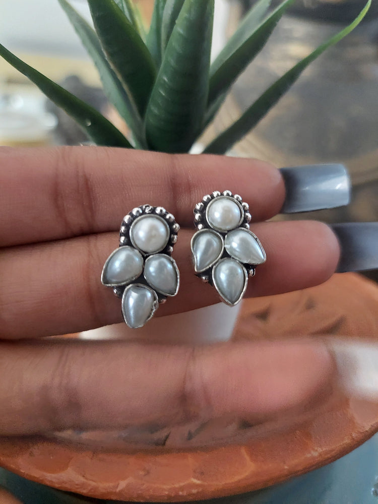 White petal studs