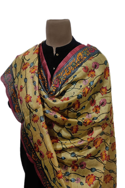 Duppatta#Lotus_Kalam